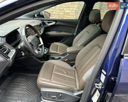 Синий Ауди Q4 e-tron, объемом двигателя 0 л и пробегом 12 тыс. км за 32000 $, фото 29 на Automoto.ua