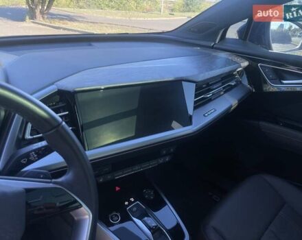 Ауди Q4 e-tron 2023 в Кривом Роге на Automoto.ua Синий Ауди Q4 e-tron, объемом двигателя 0 л и пробегом 25 тыс. км за 37900 $, фото 16 на Automoto.ua