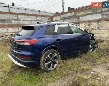 Синий Ауди Q4 e-tron, объемом двигателя 0 л и пробегом 44 тыс. км за 16000 $, фото 5 на Automoto.ua