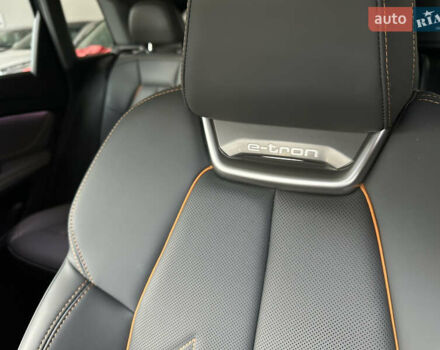Ауди Q4 e-tron 2023 в Львове на Automoto.ua Синий Ауди Q4 e-tron, объемом двигателя 0 л и пробегом 5 тыс. км за 31000 $, фото 17 на Automoto.ua