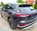 Синий Ауди Q4 e-tron, объемом двигателя 0 л и пробегом 28 тыс. км за 31700 $, фото 3 на Automoto.ua