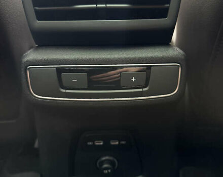 Синий Ауди Q4 e-tron, объемом двигателя 0 л и пробегом 12 тыс. км за 32000 $, фото 66 на Automoto.ua