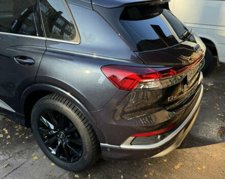 Ауди Q4 e-tron 2023 в Киеве на Automoto.ua Синий Ауди Q4 e-tron, объемом двигателя 0 л и пробегом 27 тыс. км за 42500 $, фото 3 на Automoto.ua