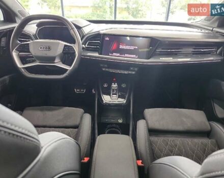 Синий Ауди Q4 e-tron, объемом двигателя 0 л и пробегом 18 тыс. км за 33700 $, фото 9 на Automoto.ua