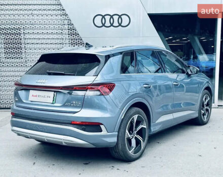 Синий Ауди Q4 e-tron, объемом двигателя 0 л и пробегом 6 тыс. км за 27500 $, фото 1 на Automoto.ua