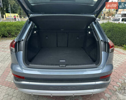 Синий Ауди Q4 e-tron, объемом двигателя 0 л и пробегом 17 тыс. км за 34900 $, фото 11 на Automoto.ua