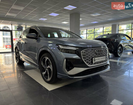 Синій Ауді Q4 e-tron, об'ємом двигуна 0 л та пробігом 10 тис. км за 31000 $, фото 2 на Automoto.ua