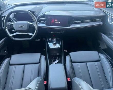 Синий Ауди Q4 e-tron, объемом двигателя 0 л и пробегом 12 тыс. км за 28500 $, фото 7 на Automoto.ua
