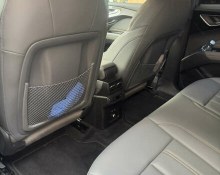 Синий Ауди Q4 e-tron, объемом двигателя 0 л и пробегом 10 тыс. км за 32500 $, фото 8 на Automoto.ua