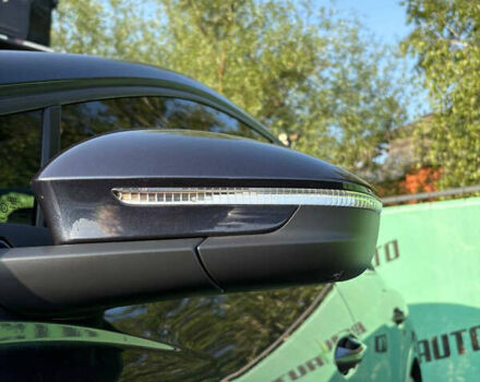 Синий Ауди Q4 e-tron, объемом двигателя 0 л и пробегом 10 тыс. км за 33999 $, фото 11 на Automoto.ua