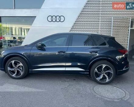 Синий Ауди Q4 e-tron, объемом двигателя 0 л и пробегом 12 тыс. км за 28500 $, фото 2 на Automoto.ua