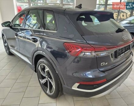 Синий Ауди Q4 e-tron, объемом двигателя 0 л и пробегом 1 тыс. км за 32600 $, фото 2 на Automoto.ua