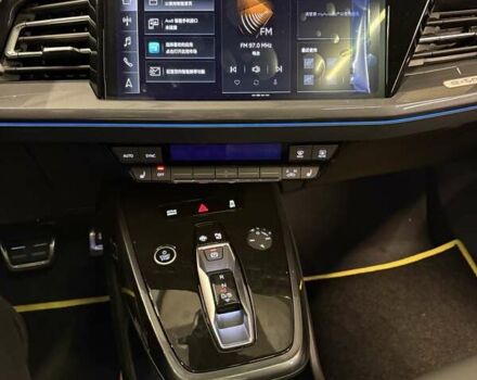 Синий Ауди Q4 e-tron, объемом двигателя 0 л и пробегом 1 тыс. км за 34000 $, фото 18 на Automoto.ua