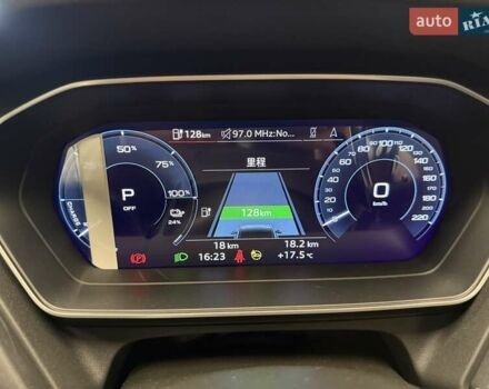 Синий Ауди Q4 e-tron, объемом двигателя 0 л и пробегом 1 тыс. км за 34000 $, фото 17 на Automoto.ua