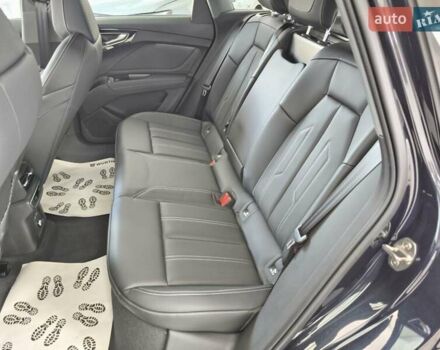 Синий Ауди Q4 e-tron, объемом двигателя 0 л и пробегом 1 тыс. км за 32600 $, фото 8 на Automoto.ua