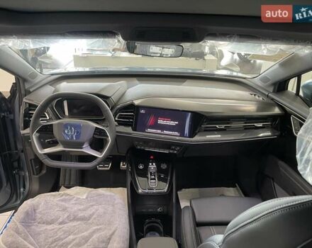 Синий Ауди Q4 e-tron, объемом двигателя 0 л и пробегом 1 тыс. км за 32600 $, фото 10 на Automoto.ua