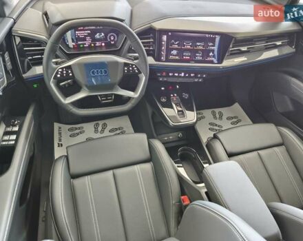 Синий Ауди Q4 e-tron, объемом двигателя 0 л и пробегом 1 тыс. км за 32600 $, фото 7 на Automoto.ua