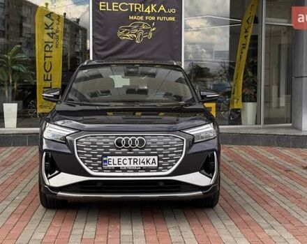 Синий Ауди Q4 e-tron, объемом двигателя 0 л и пробегом 1 тыс. км за 34000 $, фото 2 на Automoto.ua