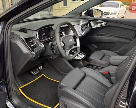 Синий Ауди Q4 e-tron, объемом двигателя 0 л и пробегом 1 тыс. км за 34000 $, фото 8 на Automoto.ua
