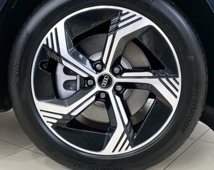 Синій Ауді Q4 e-tron, об'ємом двигуна 0 л та пробігом 1 тис. км за 34300 $, фото 2 на Automoto.ua