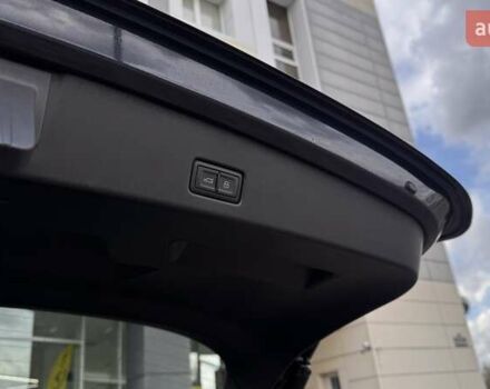 Синий Ауди Q4 e-tron, объемом двигателя 0 л и пробегом 1 тыс. км за 34000 $, фото 18 на Automoto.ua
