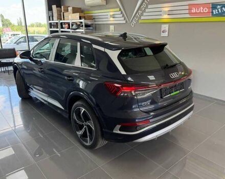Синий Ауди Q4 e-tron, объемом двигателя 0 л и пробегом 1 тыс. км за 32599 $, фото 4 на Automoto.ua
