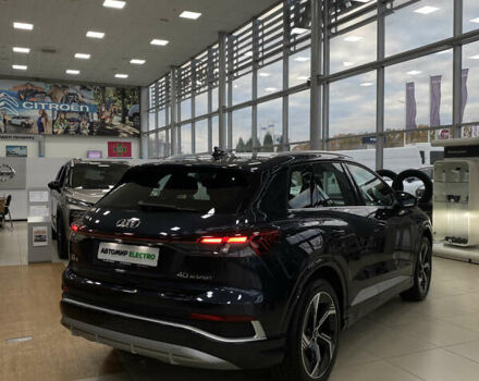 Синій Ауді Q4 e-tron, об'ємом двигуна 0 л та пробігом 1 тис. км за 34300 $, фото 10 на Automoto.ua