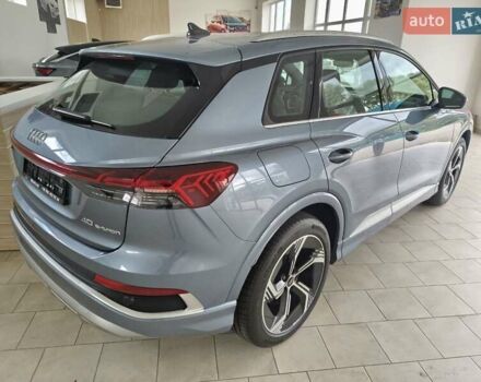 Синий Ауди Q4 e-tron, объемом двигателя 0 л и пробегом 1 тыс. км за 32600 $, фото 4 на Automoto.ua