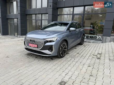 Синий Ауди Q4 e-tron, объемом двигателя 0 л и пробегом 18 тыс. км за 33000 $, фото 1 на Automoto.ua