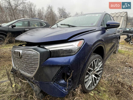 Синий Ауди Q4 e-tron, объемом двигателя 0 л и пробегом 44 тыс. км за 16000 $, фото 1 на Automoto.ua