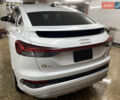 Белый Ауди Q4 Sportback e-tron, объемом двигателя 0 л и пробегом 14 тыс. км за 36000 $, фото 3 на Automoto.ua
