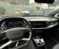 Белый Ауди Q4 Sportback e-tron, объемом двигателя 0 л и пробегом 19 тыс. км за 33000 $, фото 5 на Automoto.ua