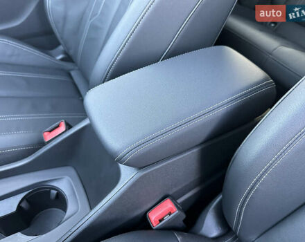 Черный Ауди Q4 Sportback e-tron, объемом двигателя 0 л и пробегом 70 тыс. км за 32000 $, фото 59 на Automoto.ua