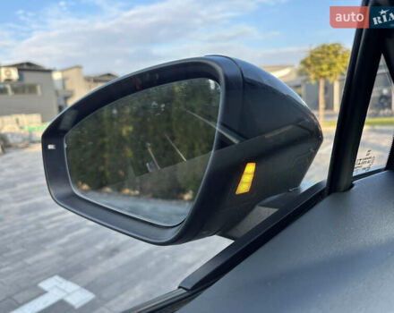 Черный Ауди Q4 Sportback e-tron, объемом двигателя 0 л и пробегом 70 тыс. км за 32000 $, фото 78 на Automoto.ua