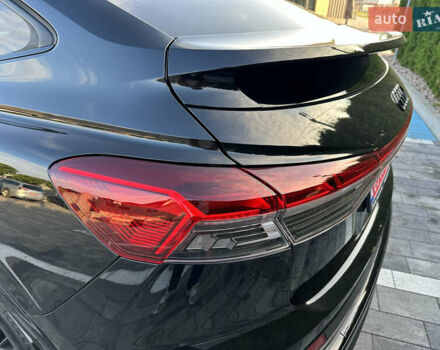 Черный Ауди Q4 Sportback e-tron, объемом двигателя 0 л и пробегом 70 тыс. км за 32000 $, фото 29 на Automoto.ua