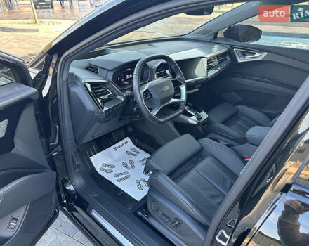 Черный Ауди Q4 Sportback e-tron, объемом двигателя 0 л и пробегом 70 тыс. км за 32000 $, фото 46 на Automoto.ua
