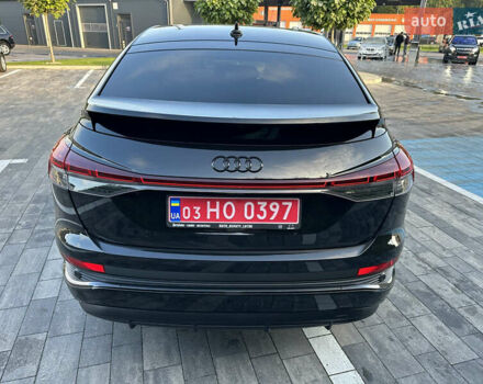 Черный Ауди Q4 Sportback e-tron, объемом двигателя 0 л и пробегом 70 тыс. км за 32000 $, фото 6 на Automoto.ua