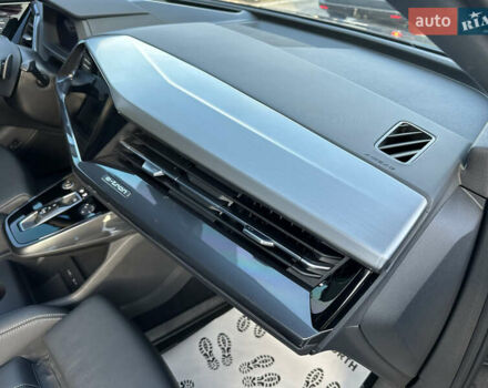 Черный Ауди Q4 Sportback e-tron, объемом двигателя 0 л и пробегом 70 тыс. км за 32000 $, фото 77 на Automoto.ua