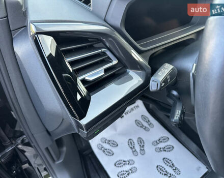 Черный Ауди Q4 Sportback e-tron, объемом двигателя 0 л и пробегом 70 тыс. км за 32000 $, фото 51 на Automoto.ua