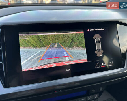 Черный Ауди Q4 Sportback e-tron, объемом двигателя 0 л и пробегом 70 тыс. км за 32000 $, фото 82 на Automoto.ua