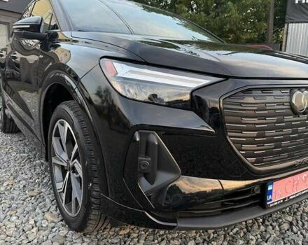 Чорний Ауді Q4 Sportback e-tron, об'ємом двигуна 0 л та пробігом 6 тис. км за 37600 $, фото 4 на Automoto.ua