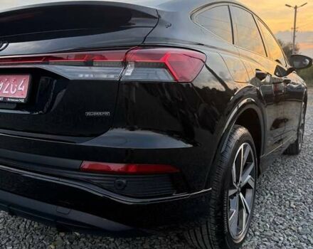 Чорний Ауді Q4 Sportback e-tron, об'ємом двигуна 0 л та пробігом 6 тис. км за 37600 $, фото 9 на Automoto.ua