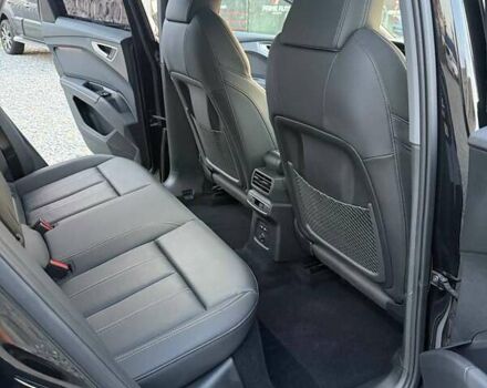 Чорний Ауді Q4 Sportback e-tron, об'ємом двигуна 0 л та пробігом 6 тис. км за 37600 $, фото 12 на Automoto.ua