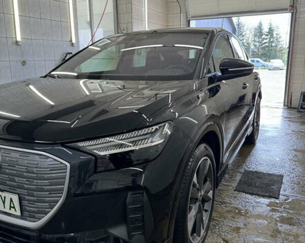 Черный Ауди Q4 Sportback e-tron, объемом двигателя 0 л и пробегом 6 тыс. км за 31500 $, фото 3 на Automoto.ua