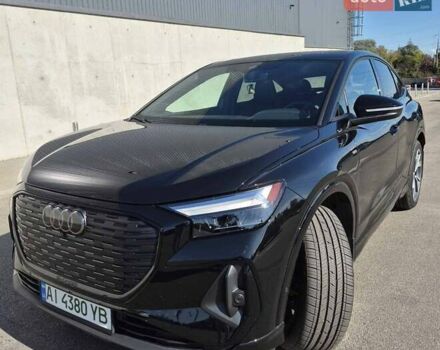 Чорний Ауді Q4 Sportback e-tron, об'ємом двигуна 0 л та пробігом 10 тис. км за 45000 $, фото 16 на Automoto.ua