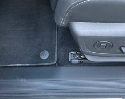 Чорний Ауді Q4 Sportback e-tron, об'ємом двигуна 0 л та пробігом 10 тис. км за 45000 $, фото 15 на Automoto.ua