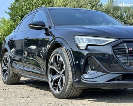 Ауди Q4 Sportback e-tron, объемом двигателя 0 л и пробегом 32 тыс. км за 46189 $, фото 9 на Automoto.ua