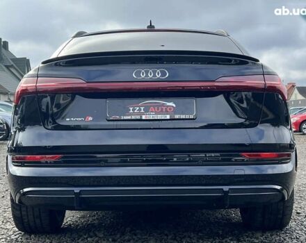 Ауди Q4 Sportback e-tron, объемом двигателя 0 л и пробегом 32 тыс. км за 46080 $, фото 6 на Automoto.ua
