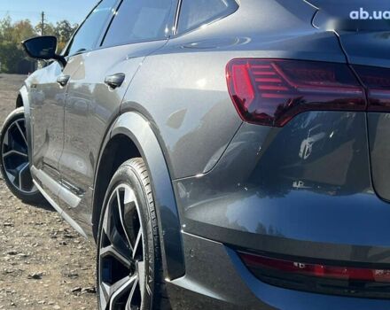 Ауди Q4 Sportback e-tron, объемом двигателя 0 л и пробегом 42 тыс. км за 44558 $, фото 10 на Automoto.ua