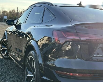 Ауді Q4 Sportback e-tron, об'ємом двигуна 0 л та пробігом 32 тис. км за 44558 $, фото 9 на Automoto.ua